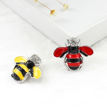 Klasické Hmyzu Brošňa Červená Žltá Drahokamu Roztomilý Bee Fashion Smalt Pin Dámy Kabát Vyhovovali Golier Pin Príslušenstvo Priateľov Darčeky